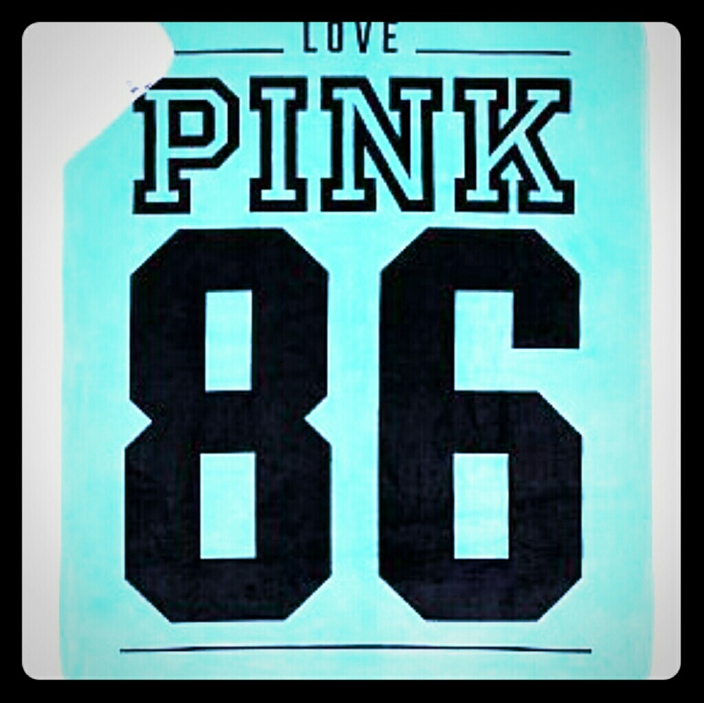 ♡Vs Pink RARE 86 Sherpa Blanket♡